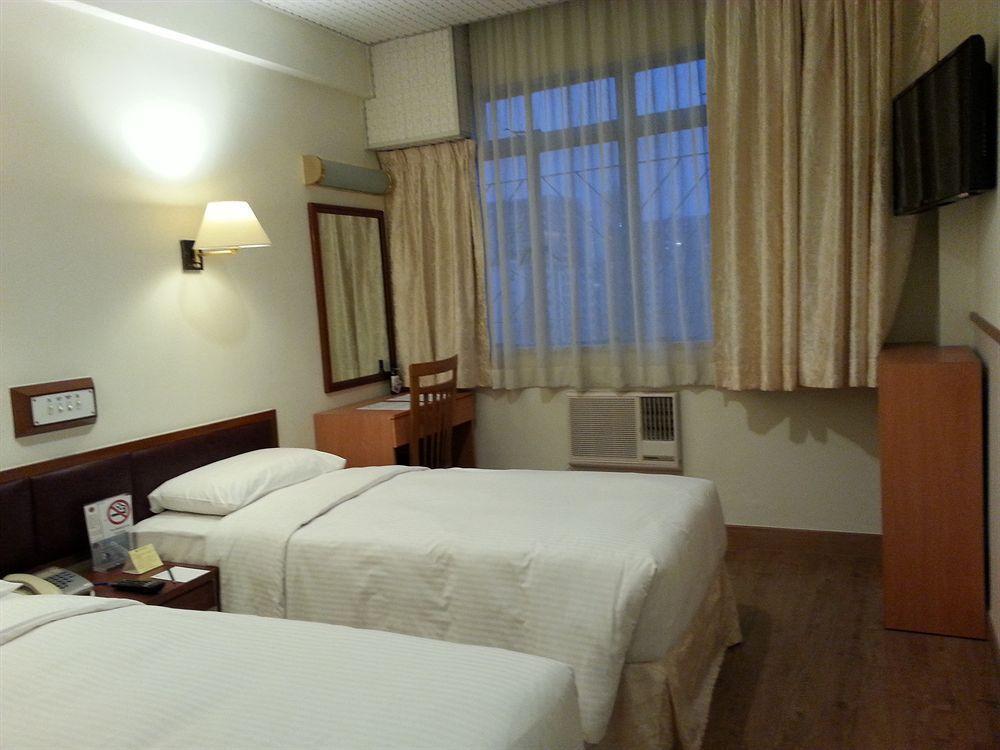 Caritas Lodge Kowloon Stadt Exterior foto