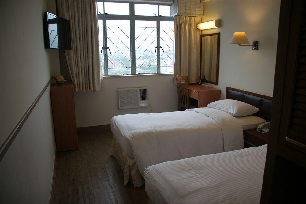 Caritas Lodge Kowloon Stadt Exterior foto